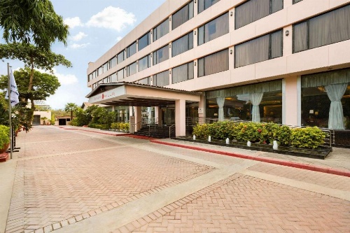 Ramada Plaza Karachi Airport Hotel image 43
